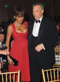 Kevin Costner Marks 70th Birthday by Remembering Light Costar Whitney Houston